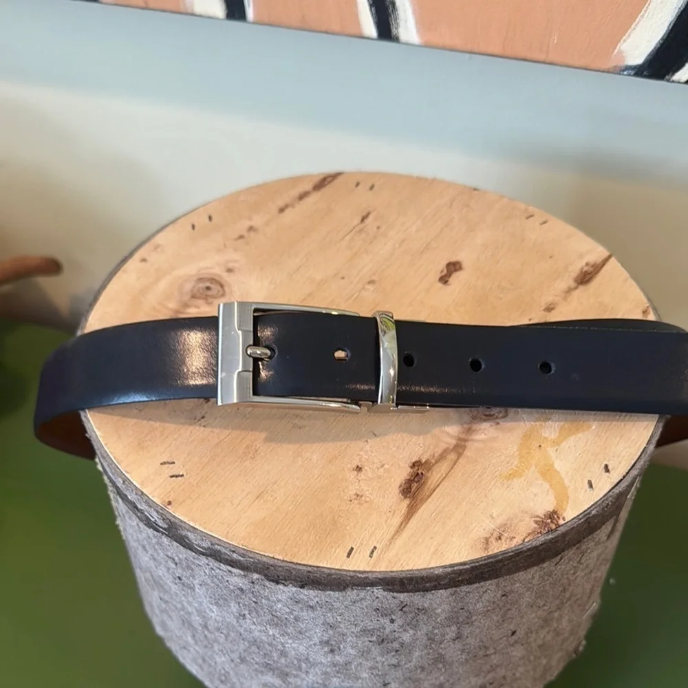 Men's Black Leather Belt with beautiful silver buckle Made in Italy